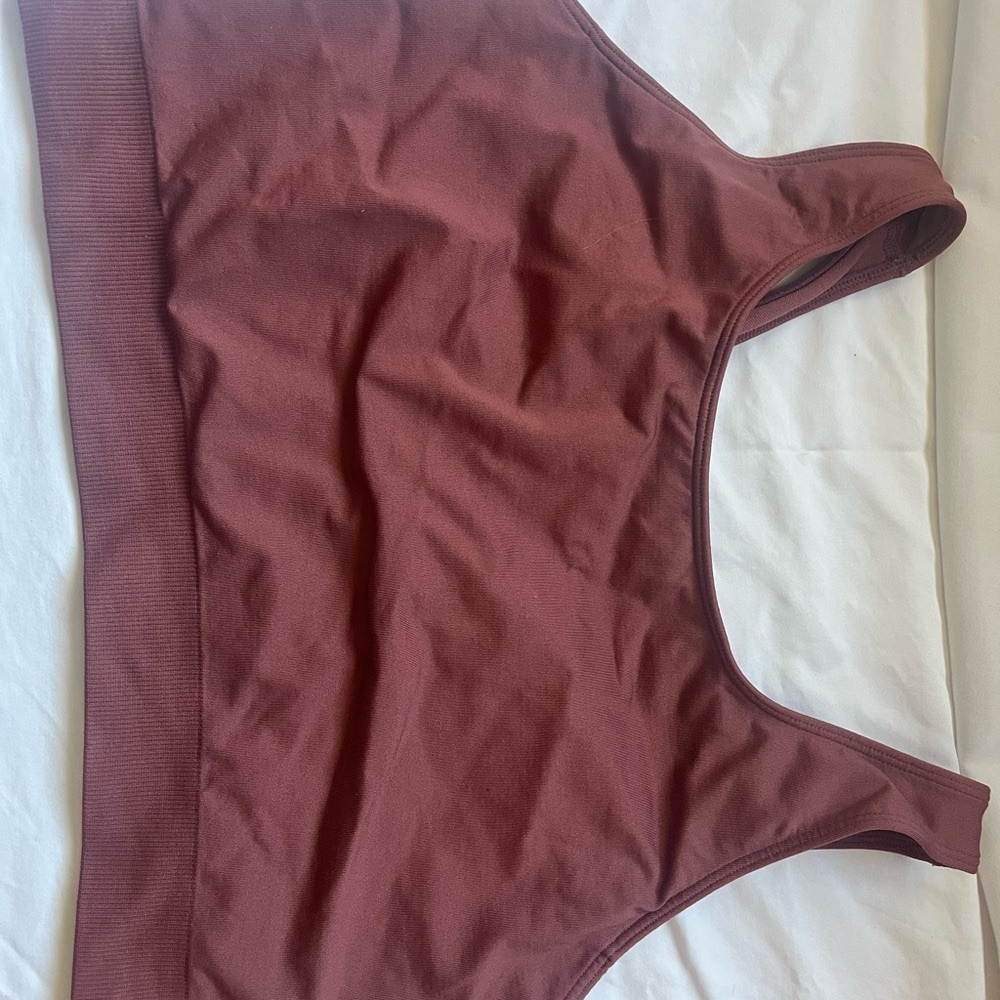 Auden Women's Bra in Burgundy